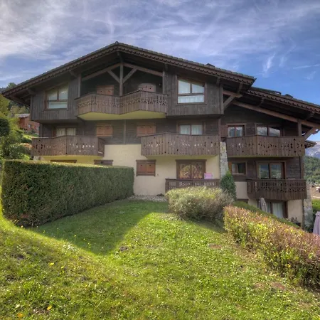 Sleeps 4 Pool Apartament Les Chavants