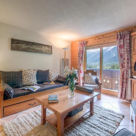Sleeps 4 Pool Apartament