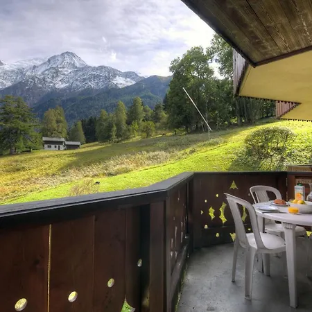 Apartament Sleeps 4 Pool Les Chavants