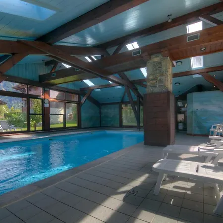 Sleeps 4 Pool * Les Chavants