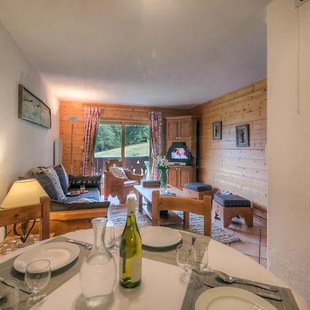 Sleeps 4 Pool *